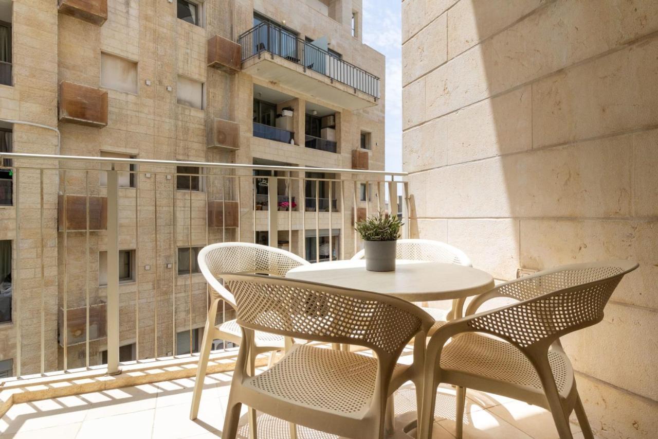 Jaffa- Beautiful 3 Bedroom Apartment Best Location Єрусалим Екстер'єр фото