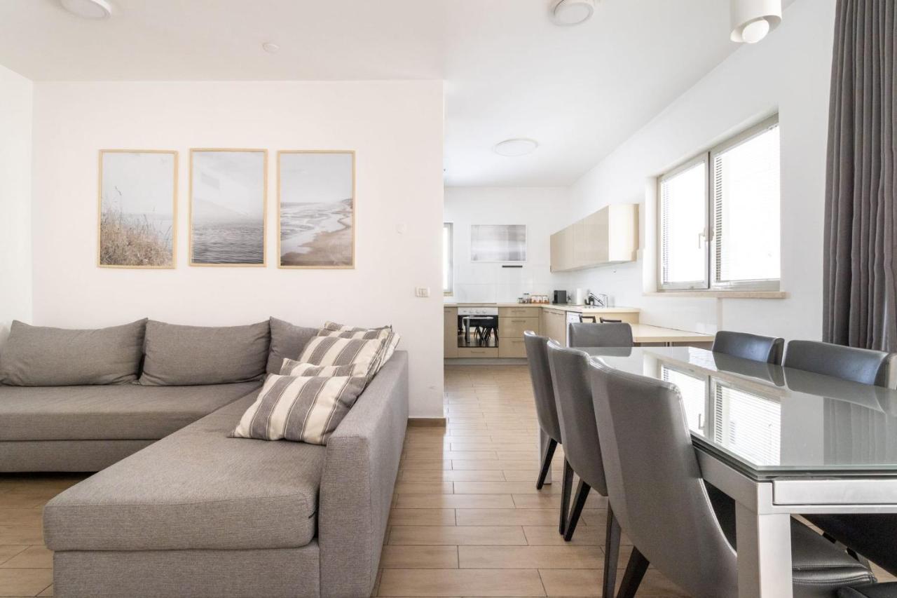 Jaffa- Beautiful 3 Bedroom Apartment Best Location Єрусалим Екстер'єр фото