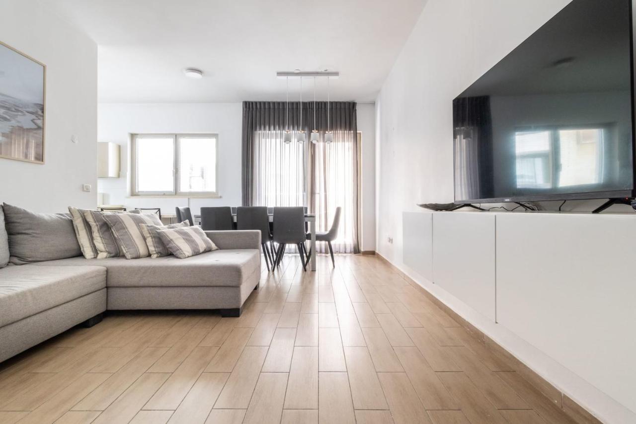 Jaffa- Beautiful 3 Bedroom Apartment Best Location Єрусалим Екстер'єр фото