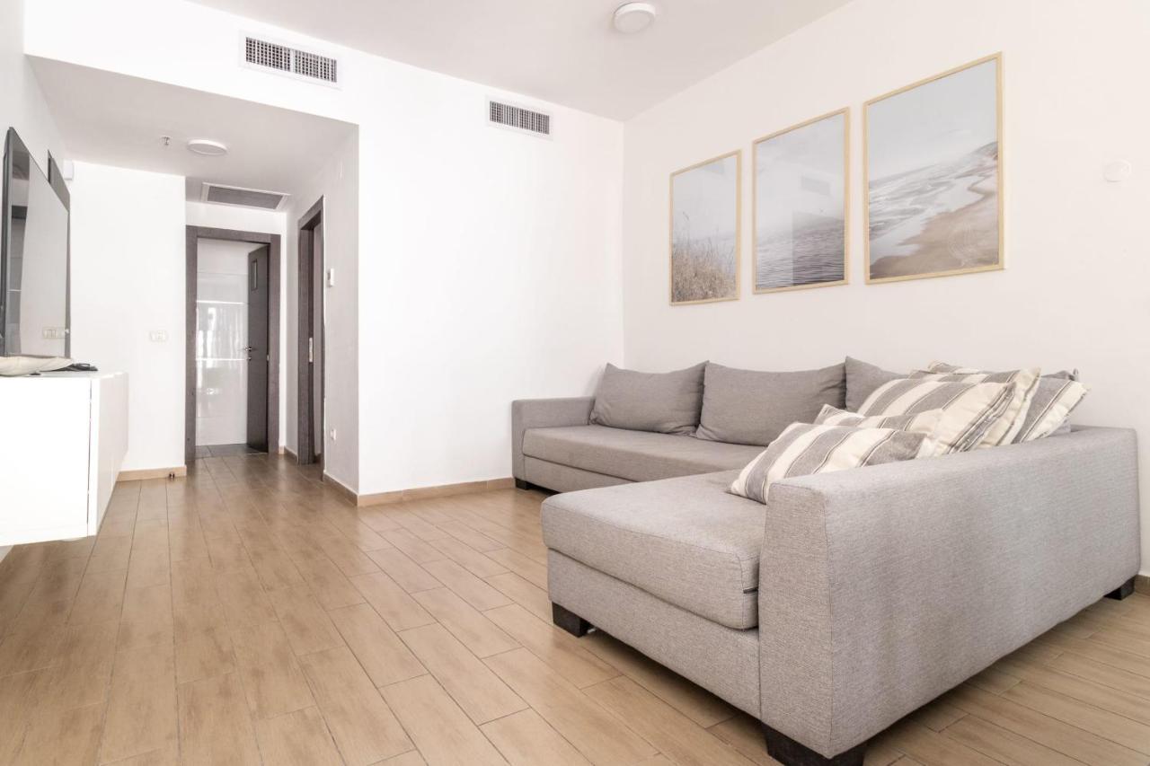 Jaffa- Beautiful 3 Bedroom Apartment Best Location Єрусалим Екстер'єр фото