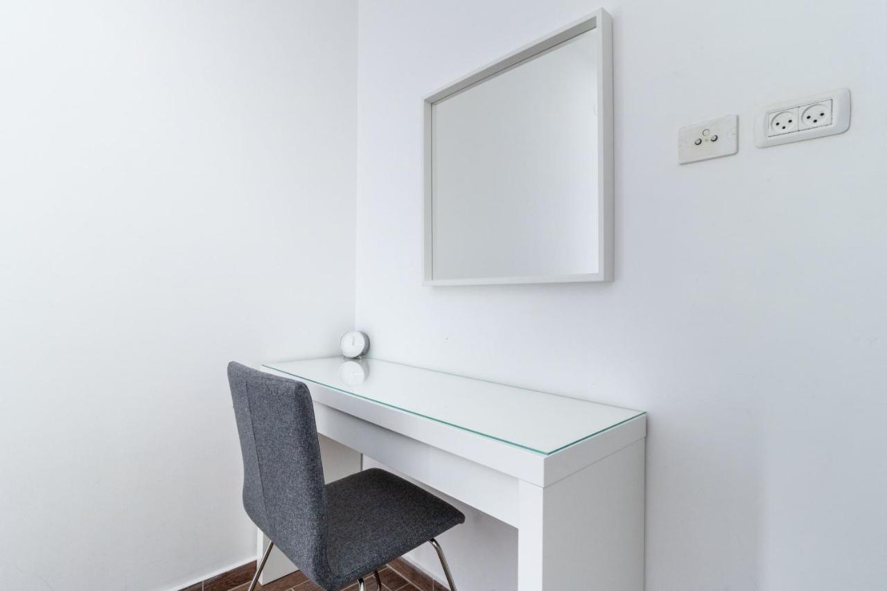 Jaffa- Beautiful 3 Bedroom Apartment Best Location Єрусалим Екстер'єр фото